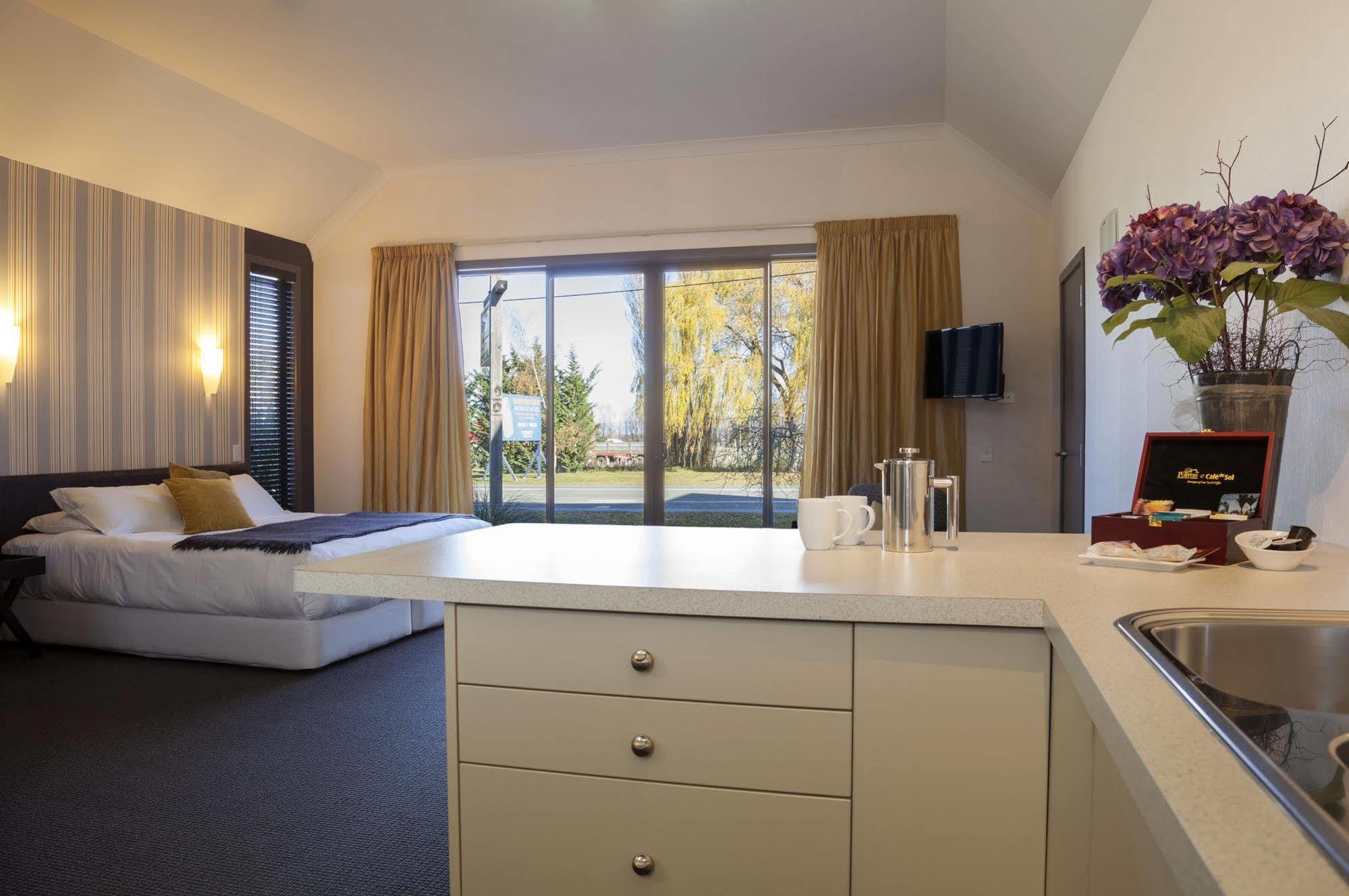 Hawkdun Lodge Motel Ranfurly Exteriör bild